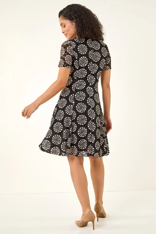 Roman Black Heart Circle Lace Stretch Dress - 14 Image 3