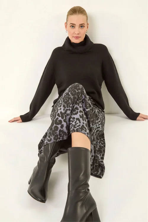 Roman Dark Grey Stretch Midi Skirt - Size 20 Image 2