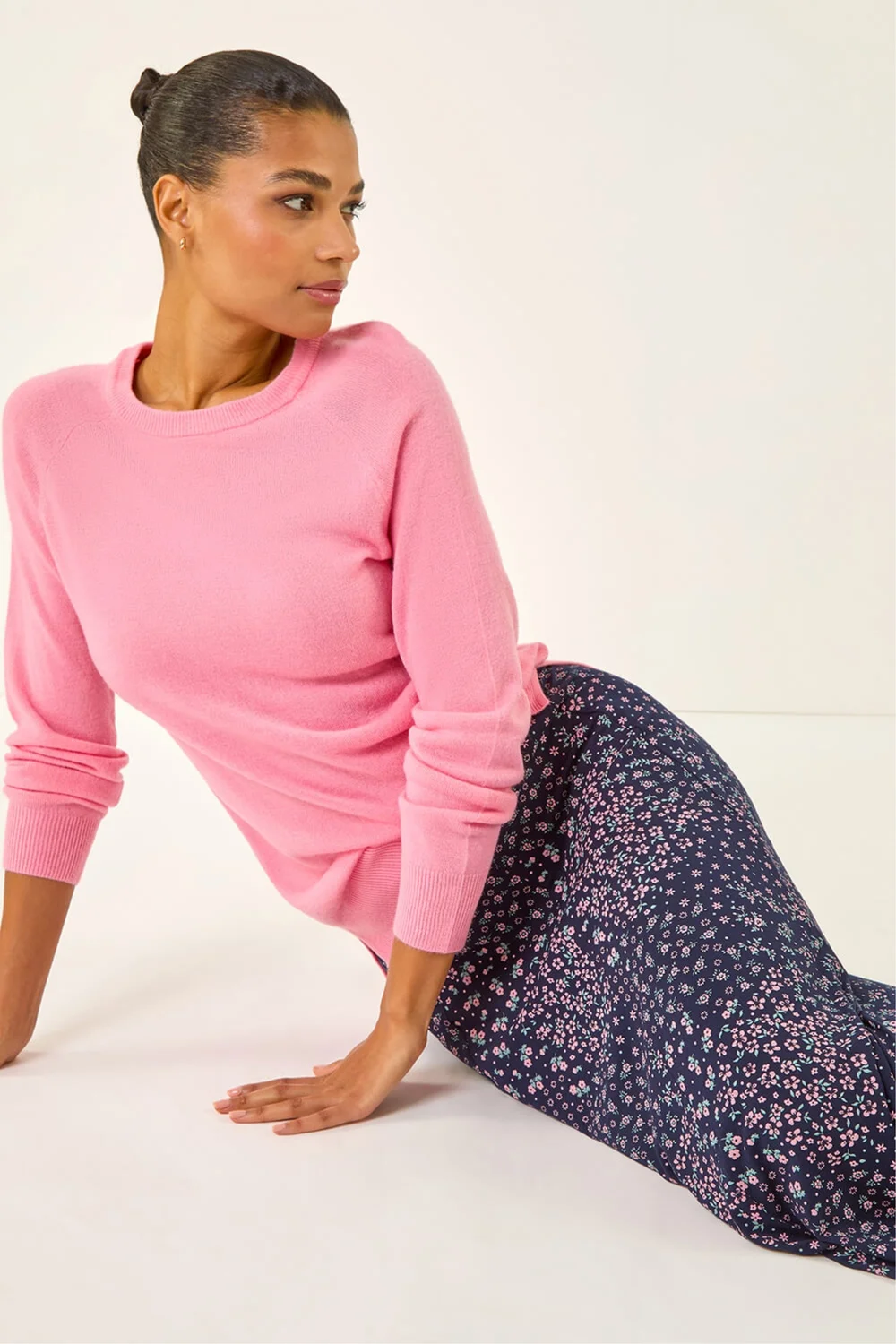 Roman Navy Floral Print Stretch Midi Skirt - 12 Image 2