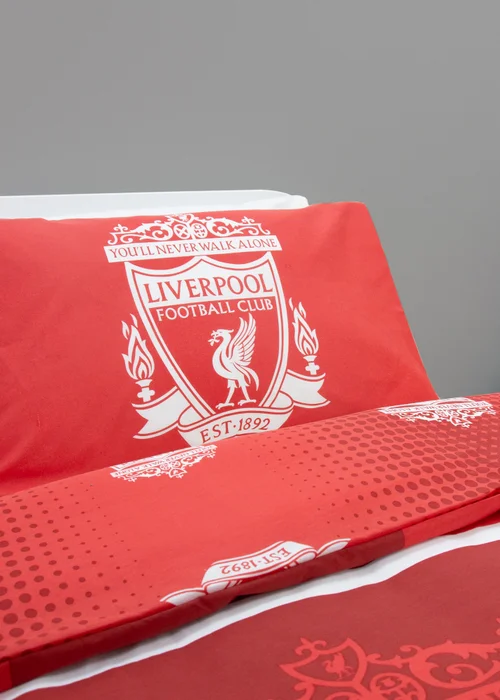 Liverpool FC Red Crunch Duvet Cover - Single Image 3