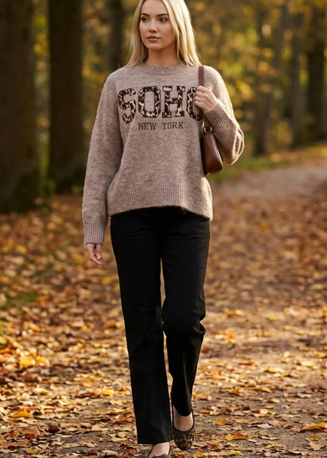 Blue Vanilla Beige Soho New York Knitted Jumper