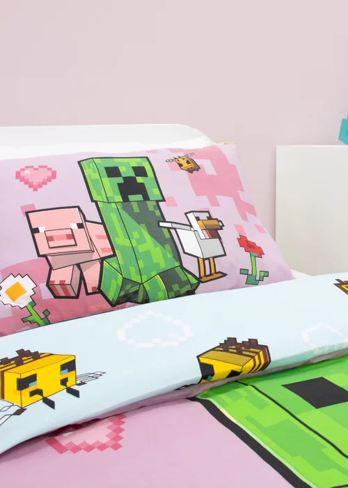 Minecraft Group Pink Duvet Cover - Single Image 3