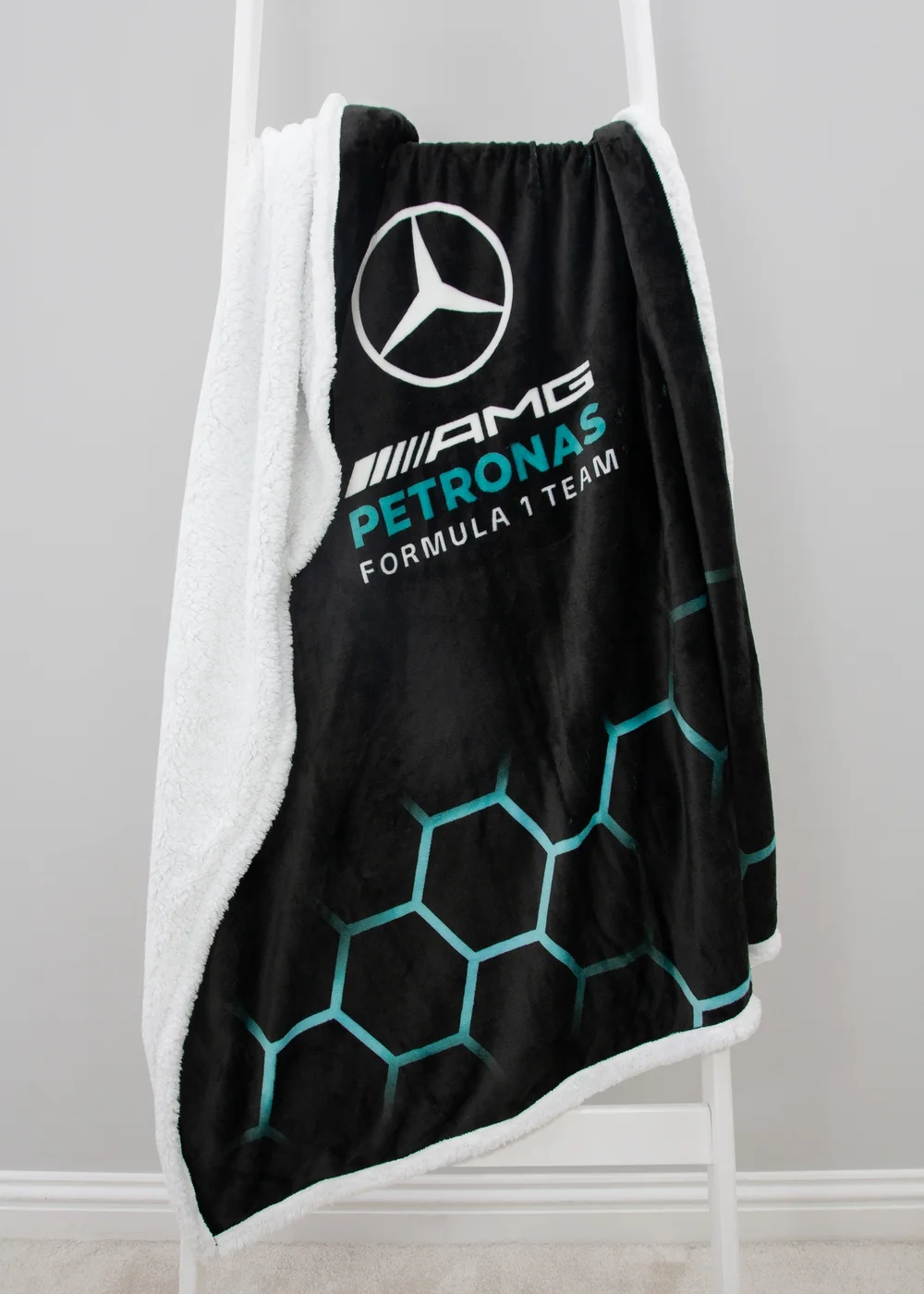 Mercedes AMG Petronas Jets Sherpa Fleece Blanket - 120 X 150 Image 1