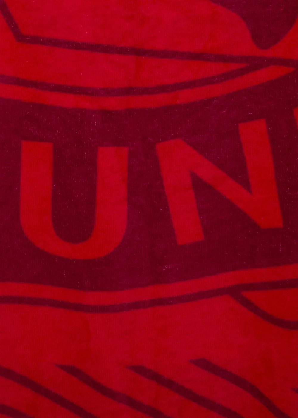 Manchester United FC Red Goal Towel - 80x160cm Image 2