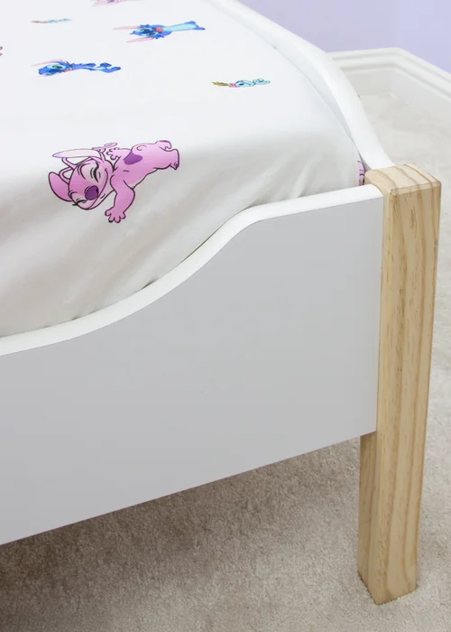 Disney Lilo & Stitch White Chill Fitted Sheet - Single Image 3