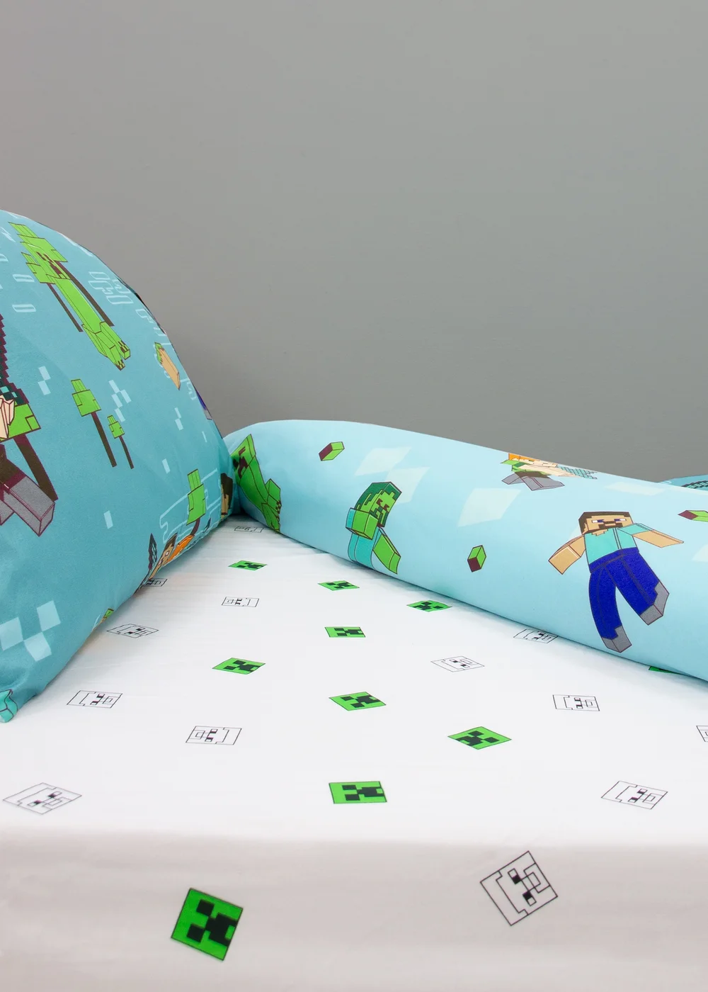 Minecraft Grids White Fitted Sheet - Single Image 1