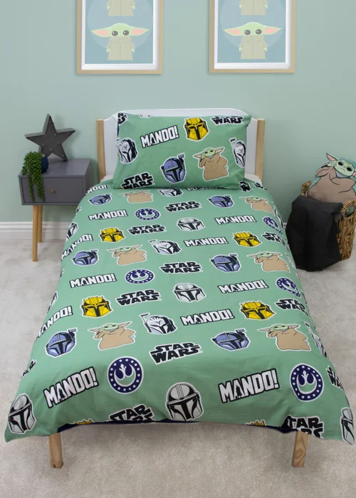 Star Wars Mandalorian Friend Blue Duvet Cover - Single Image 3