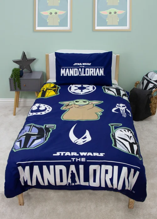 Star Wars Mandalorian Friend Blue Duvet Cover - Single Image 2