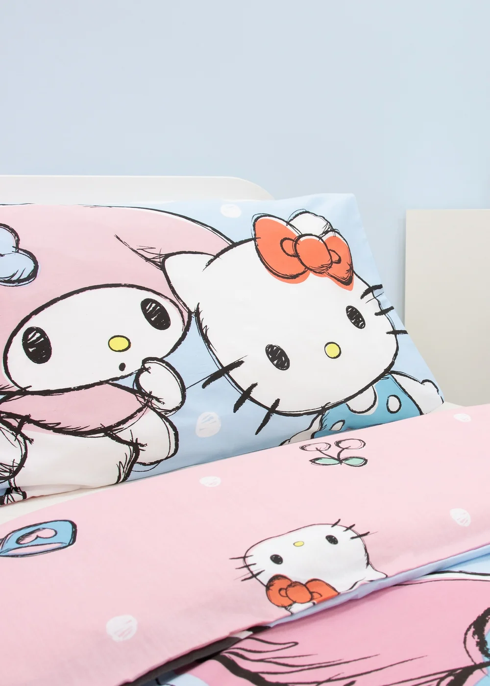Hello Kitty Sugar Blue Duvet Cover - Single Image 3