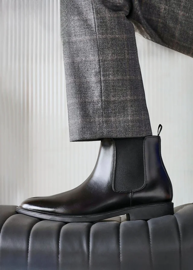 Linzi Antonio Mens Black Faux Leather Chelsea Boots