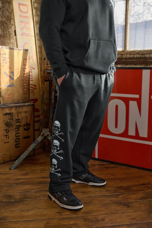 BadRhino Black Side Skull Open Hem Joggers - 4XL Image 1