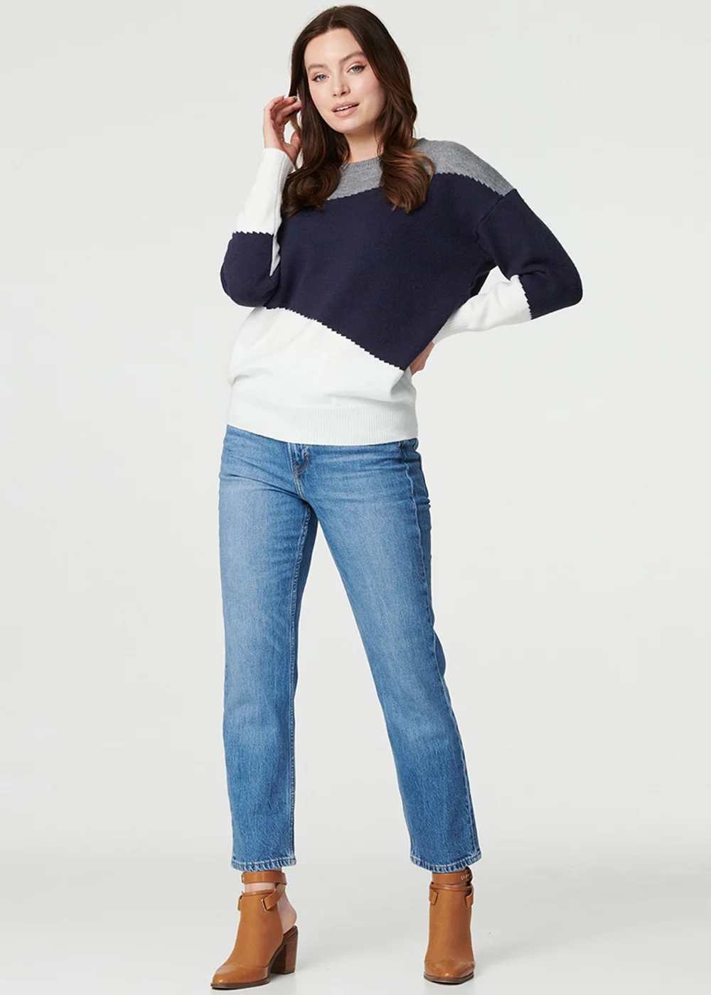 Izabel London Navy Colour Block Relaxed Knit Sweater - 12 Image 4