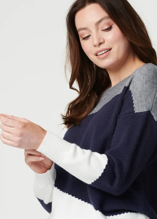 Izabel London Navy Colour Block Relaxed Knit Sweater - 12 Image 3