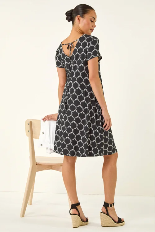 Roman Black Petite Abstract Pocket Swing Dress - Size 16 Image 1