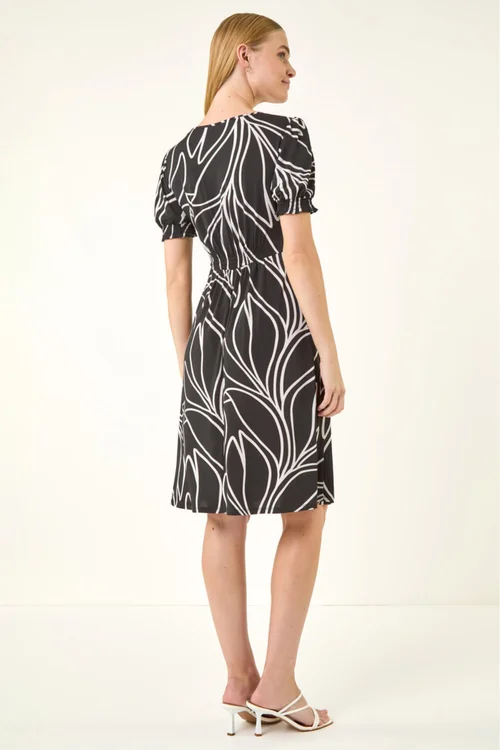 Roman Black Leaf Print Gathered Midi Dress - Size 20 Image 3