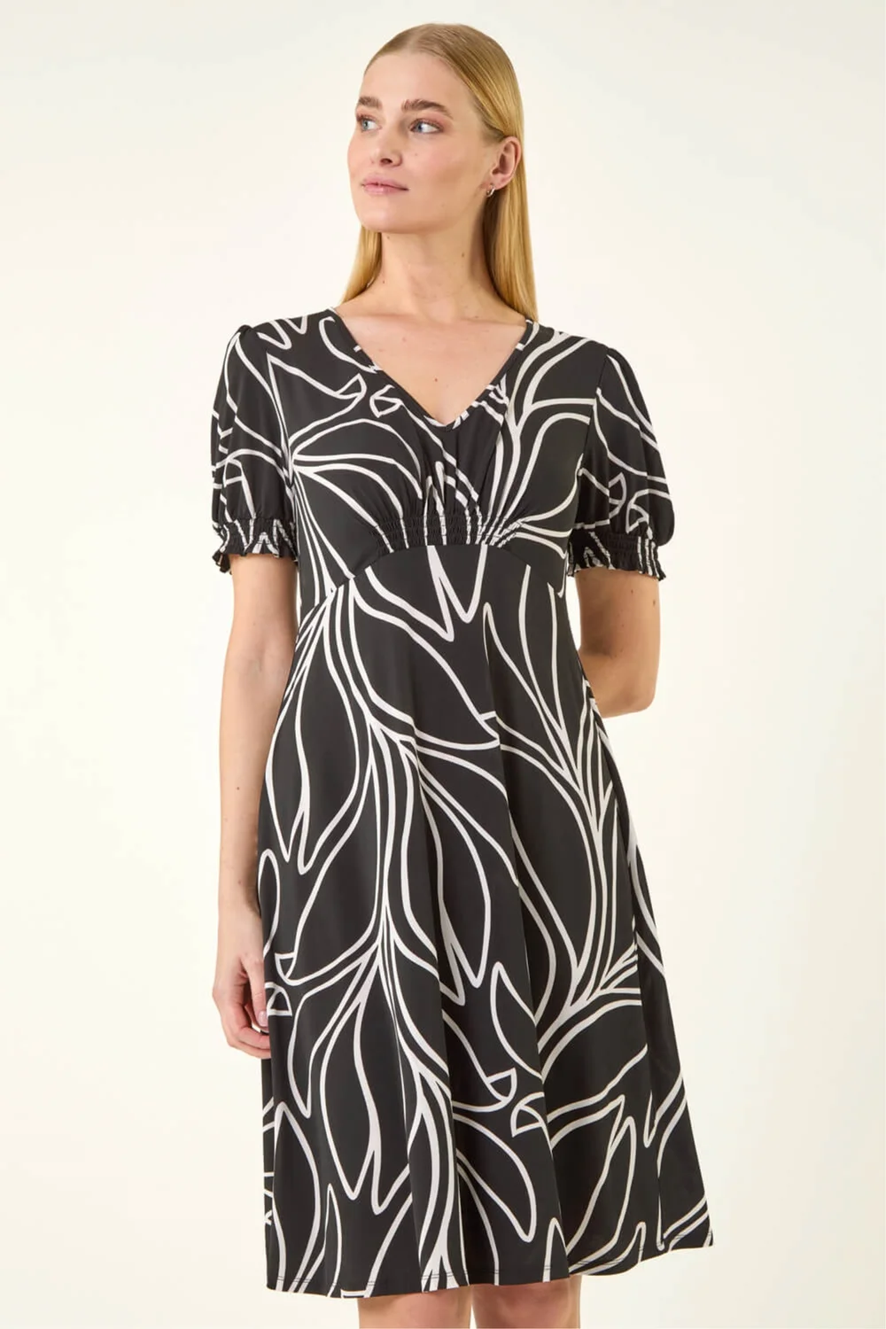 Roman Black Leaf Print Gathered Midi Dress - Size 20 Image 1