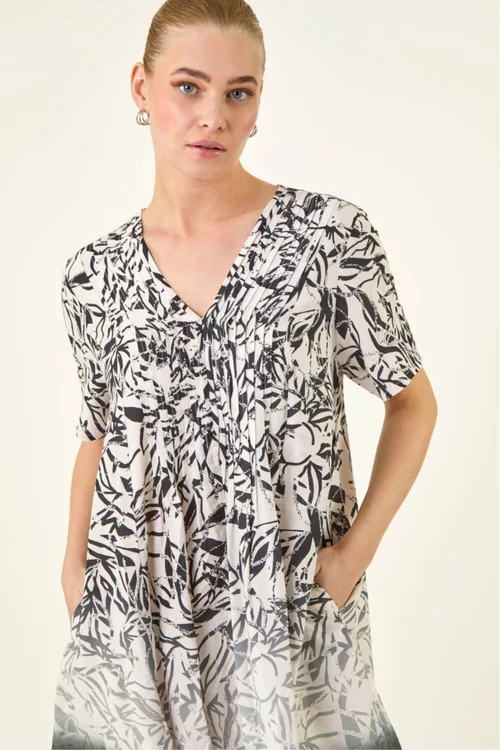 Roman Black Leaf Border Print Pintuck Dress - Size 16 Image 4