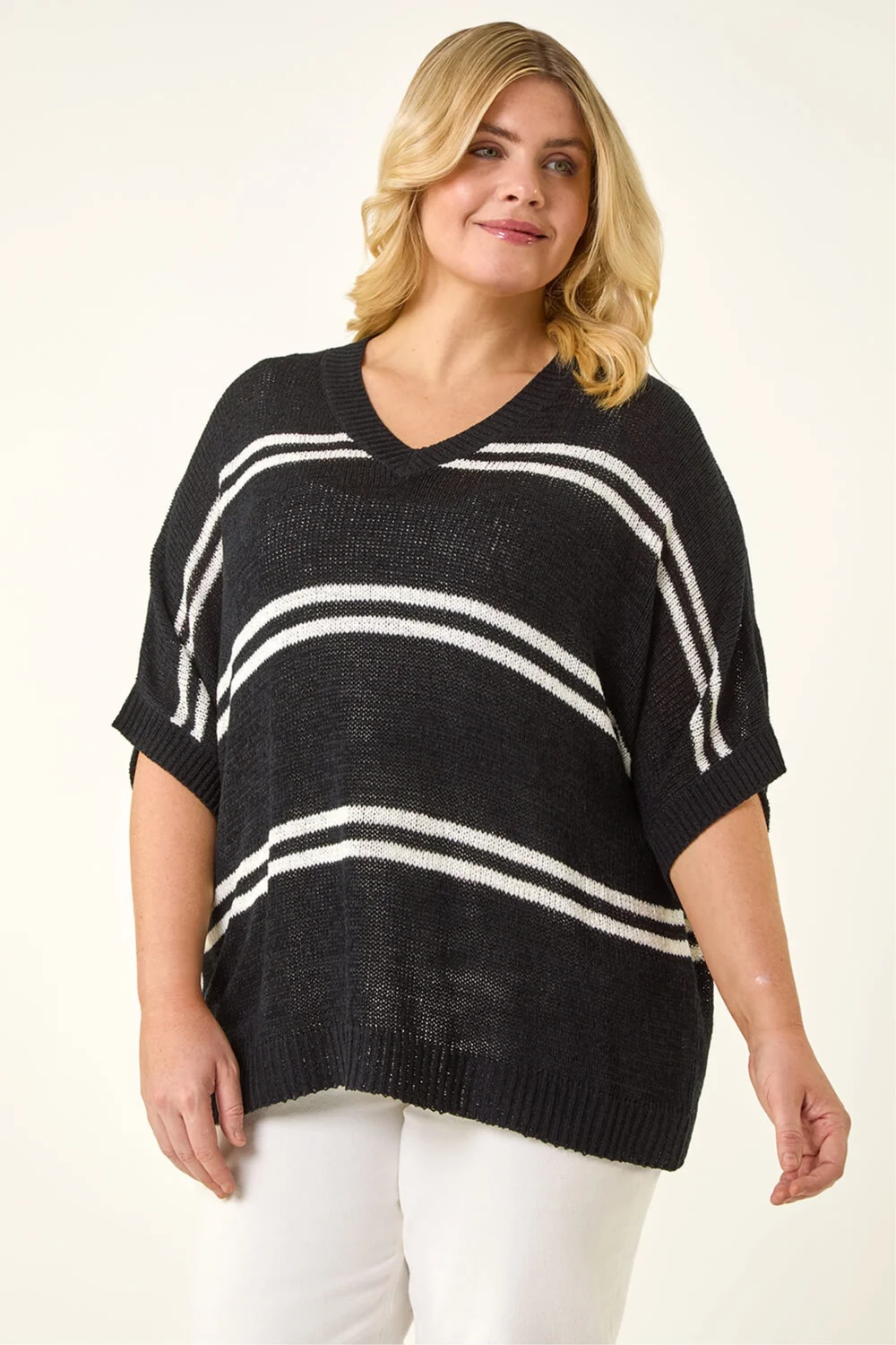 Roman Black Curve Stripe V-Neck Knit Jumper - Size 22-24 Image 4