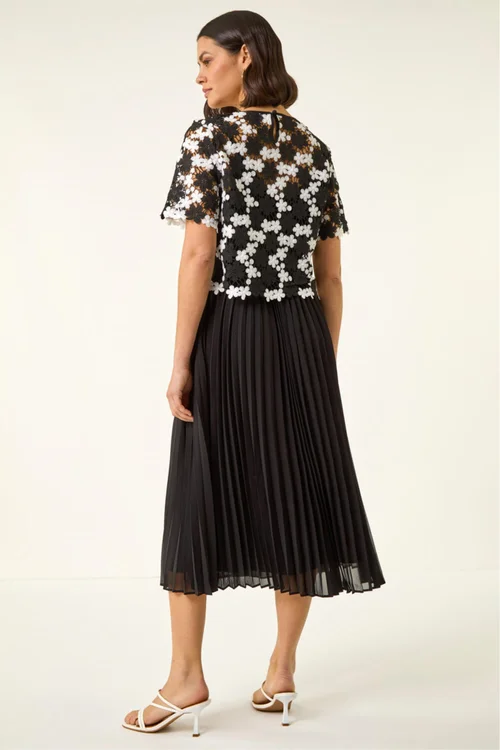 Roman Black Lace Overlay Pleated Midi Dress - 18 Image 3