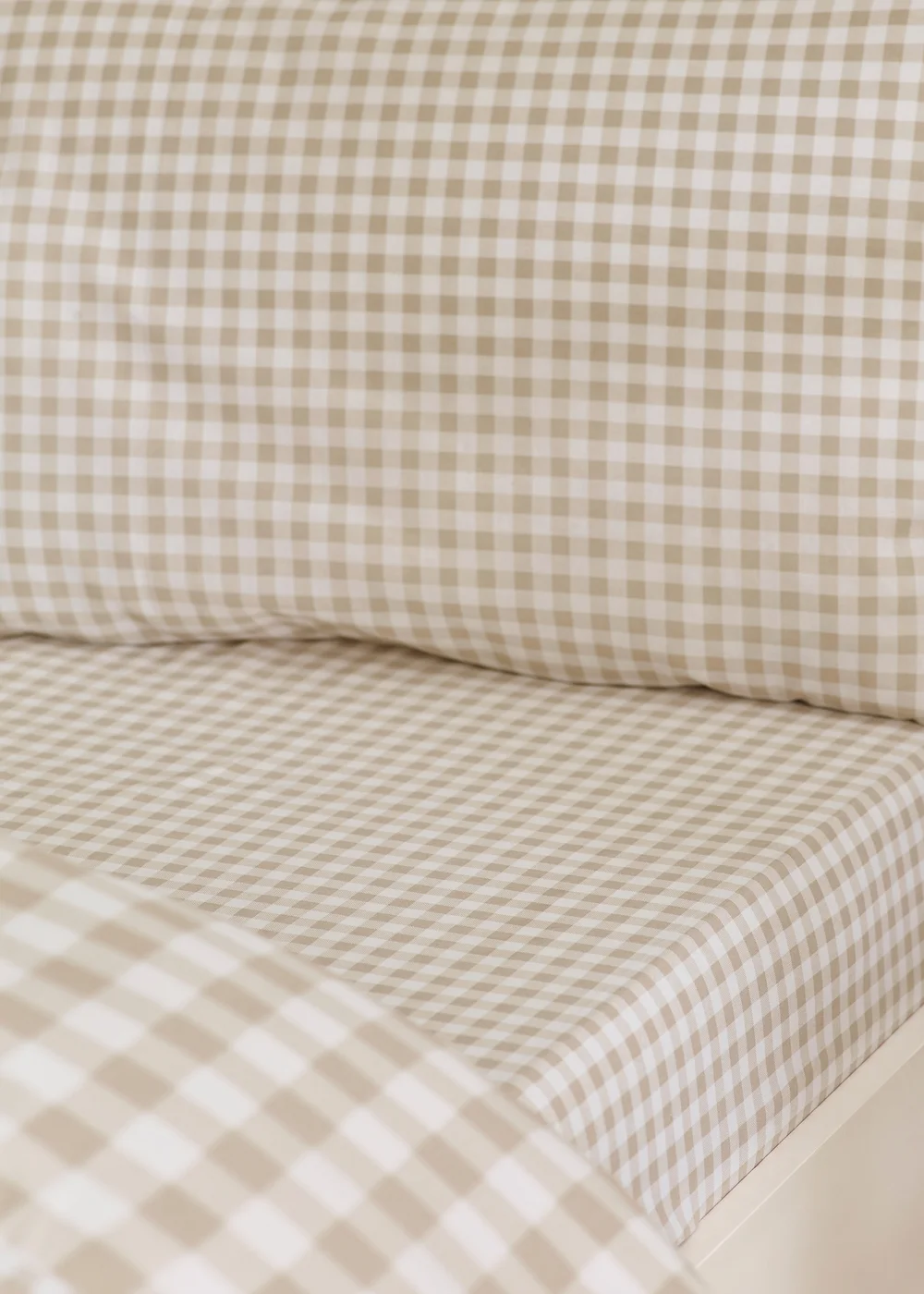 Catherine Lansfield Bamford Gingham Check Fitted Sheet Natural - Single Image 1