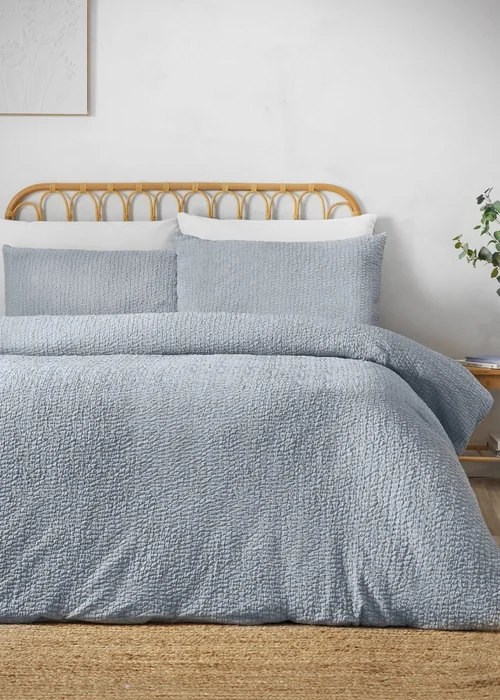 Catherine Lansfield Crinkle Seersucker Duvet Cover Set Blue - Single Image 1