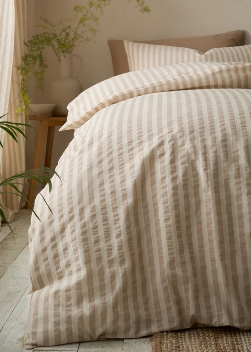 Pineapple Elephant Cotton Rich Woven Stripe Duvet Cover Set Natural - Single Image 3