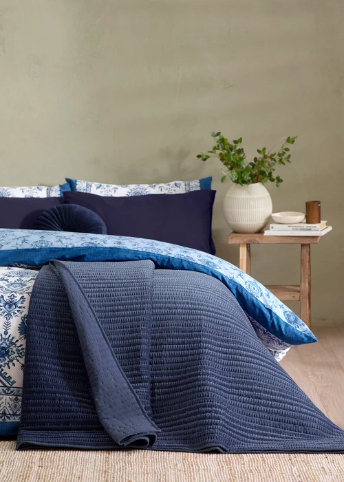 Catherine Lansfield Velvet Pinsonic Quilted 220x220cm Bedspread Navy Blue - One Size Image 1