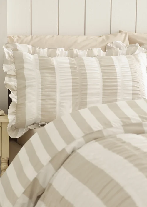 Catherine Lansfield Seersucker Frill Stripe Duvet Cover Set Natural - Single Image 3