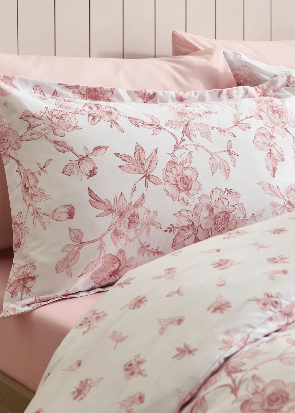 Catherine Lansfield Mirabelle Floral Reversible Duvet Cover Set Pink - Single Image 3