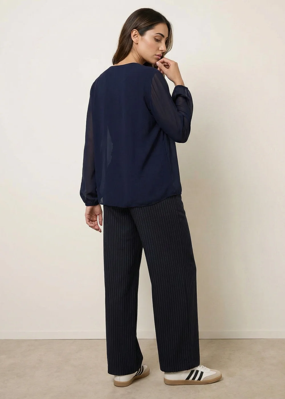 Blue Vanilla Navy Long Sleeve Pleated Top - S/M Image 4