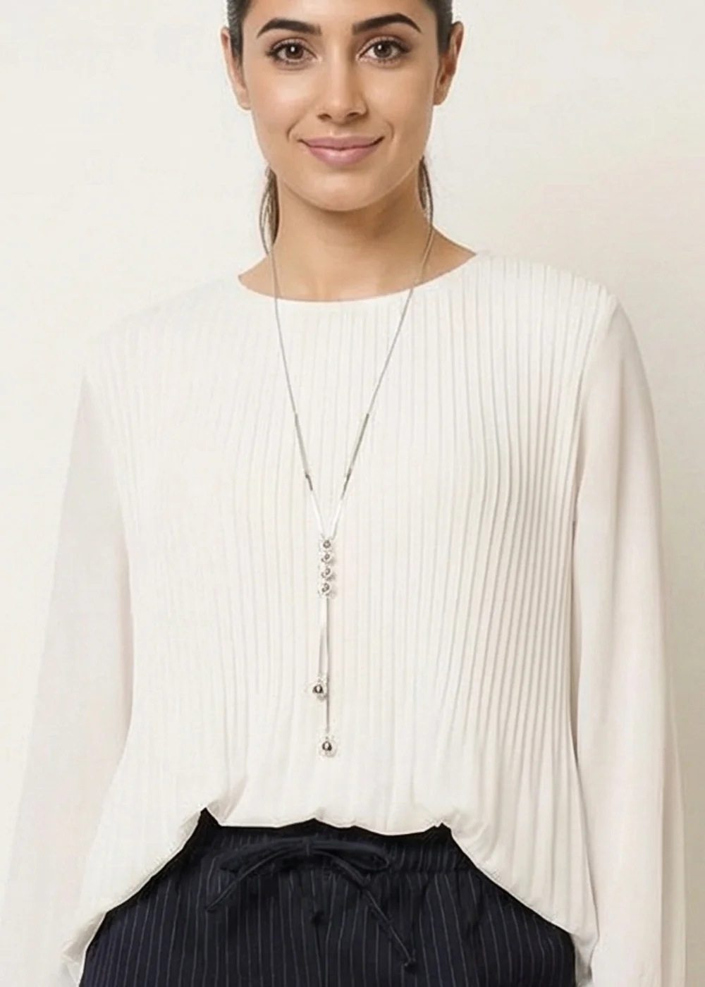 Blue Vanilla Ivory Long Sleeve Pleated Top - M/L Image 3