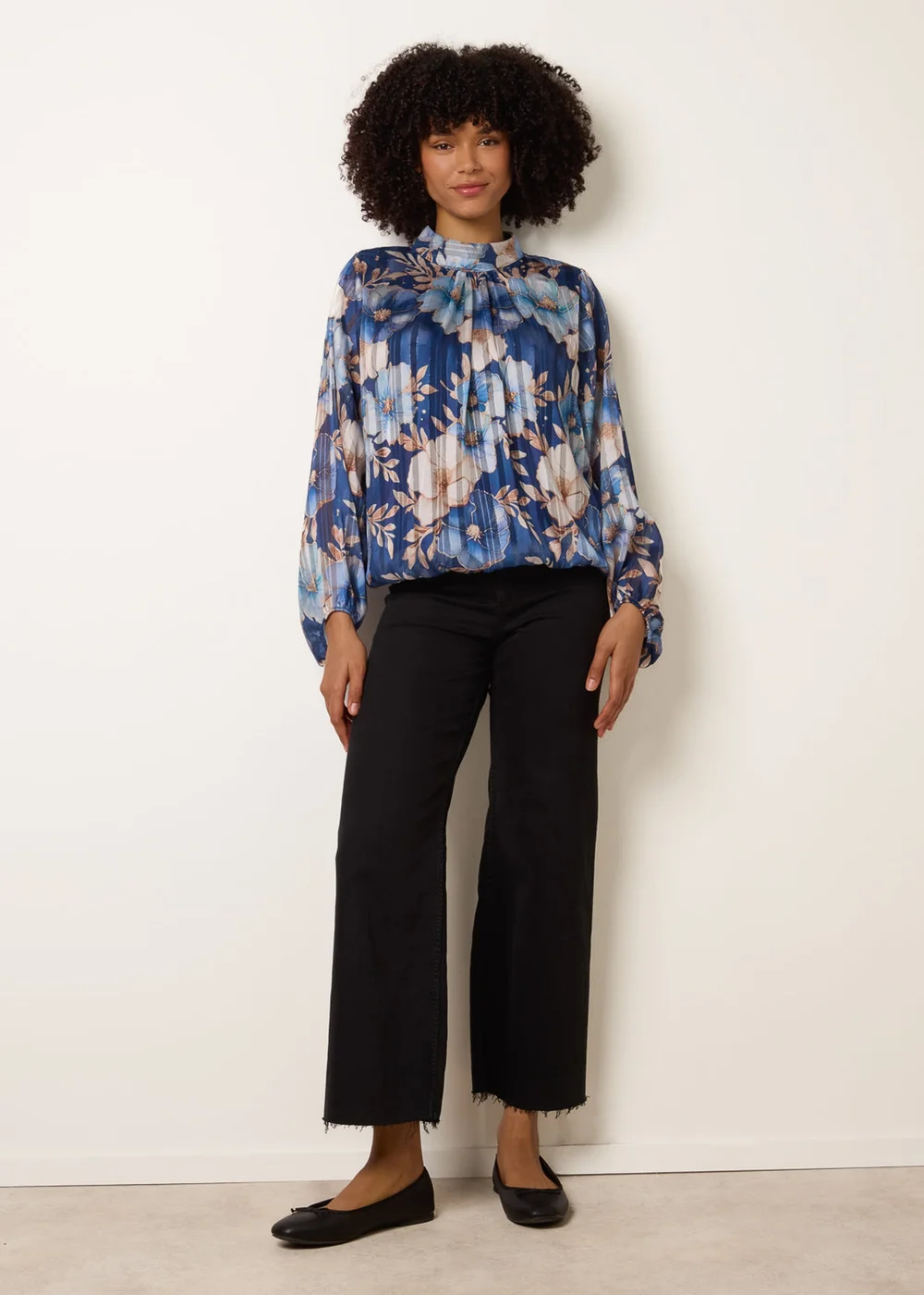 Blue Vanilla Navy Floral Metallic Puffball Top - S/M Image 2