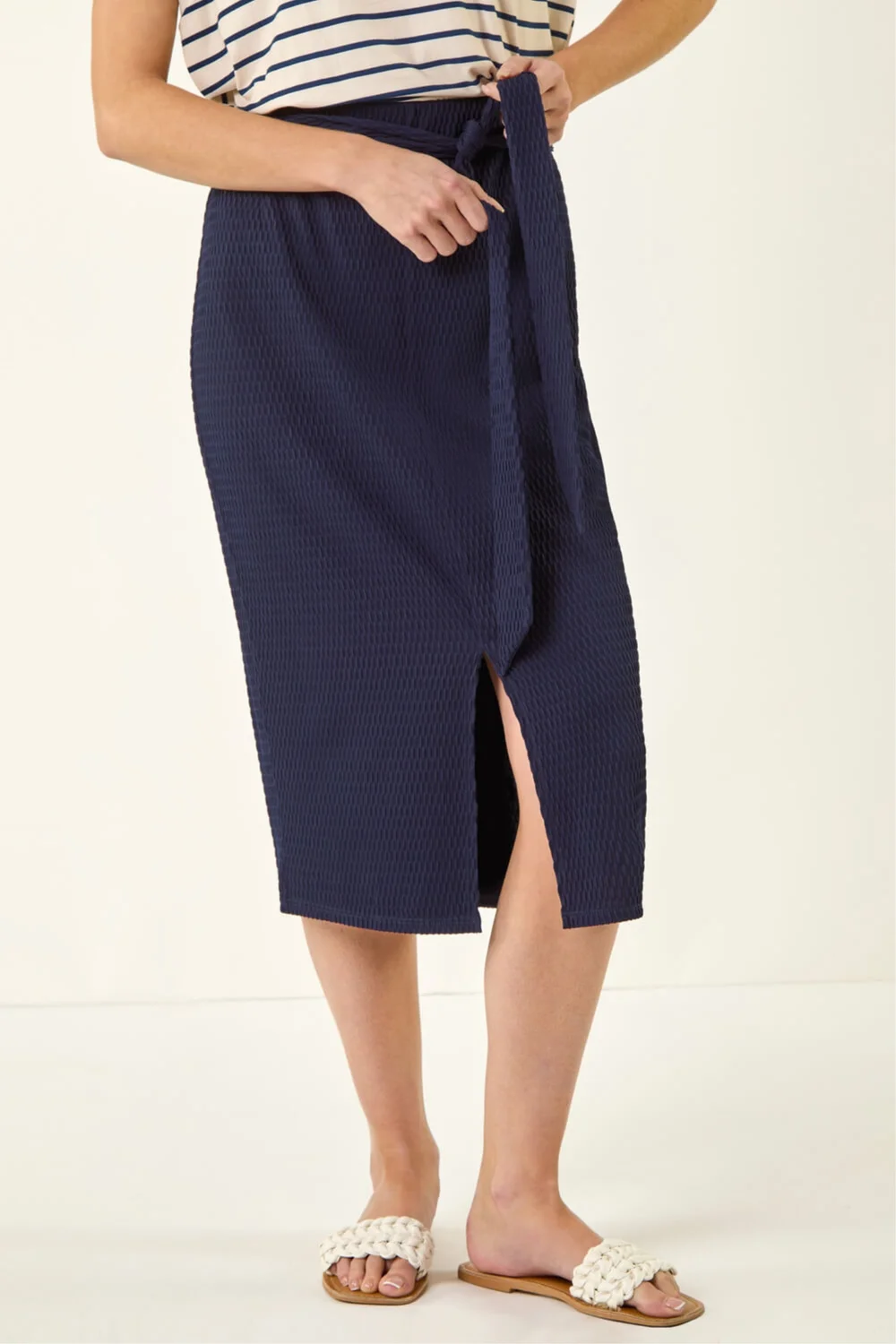 Roman Navy Textured Belted Pencil Skirt - 14 Image 1
