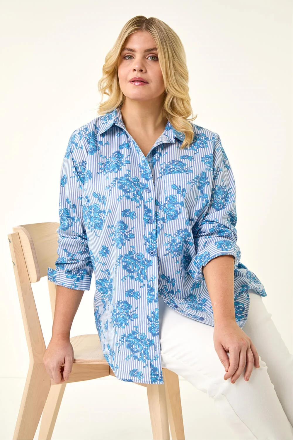 Roman Blue Curve Stripe Floral Print Blouse - Size 20 Image 1