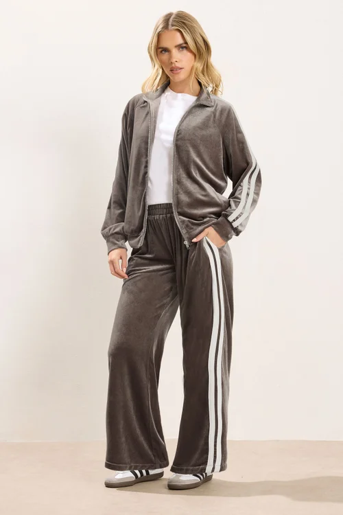 PixieGirl Petite Brown Side Stripe Velvet Jacket - Size 18 Image 3