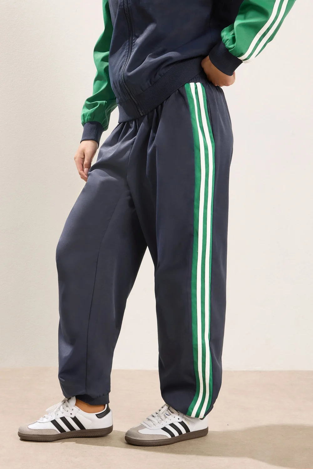 PixieGirl Petite Navy Stripe Cuffed Joggers - 12/L27 Image 3