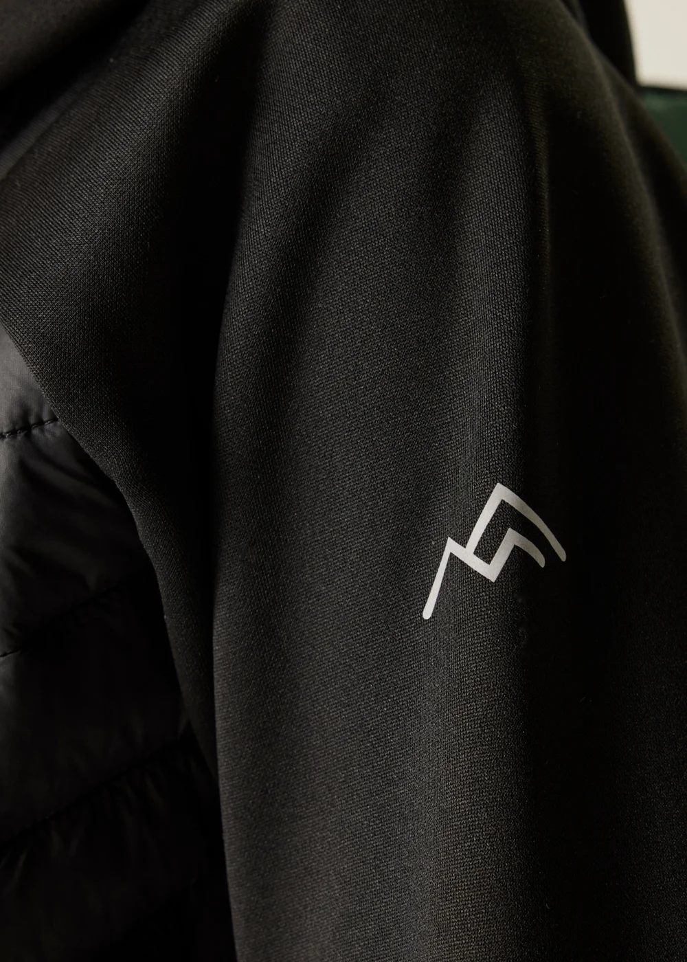 Regatta Black Seal Grey Andreson Hybrid Lightweight Jacket (3-13 Years) - Age 7-8 Years Image 5