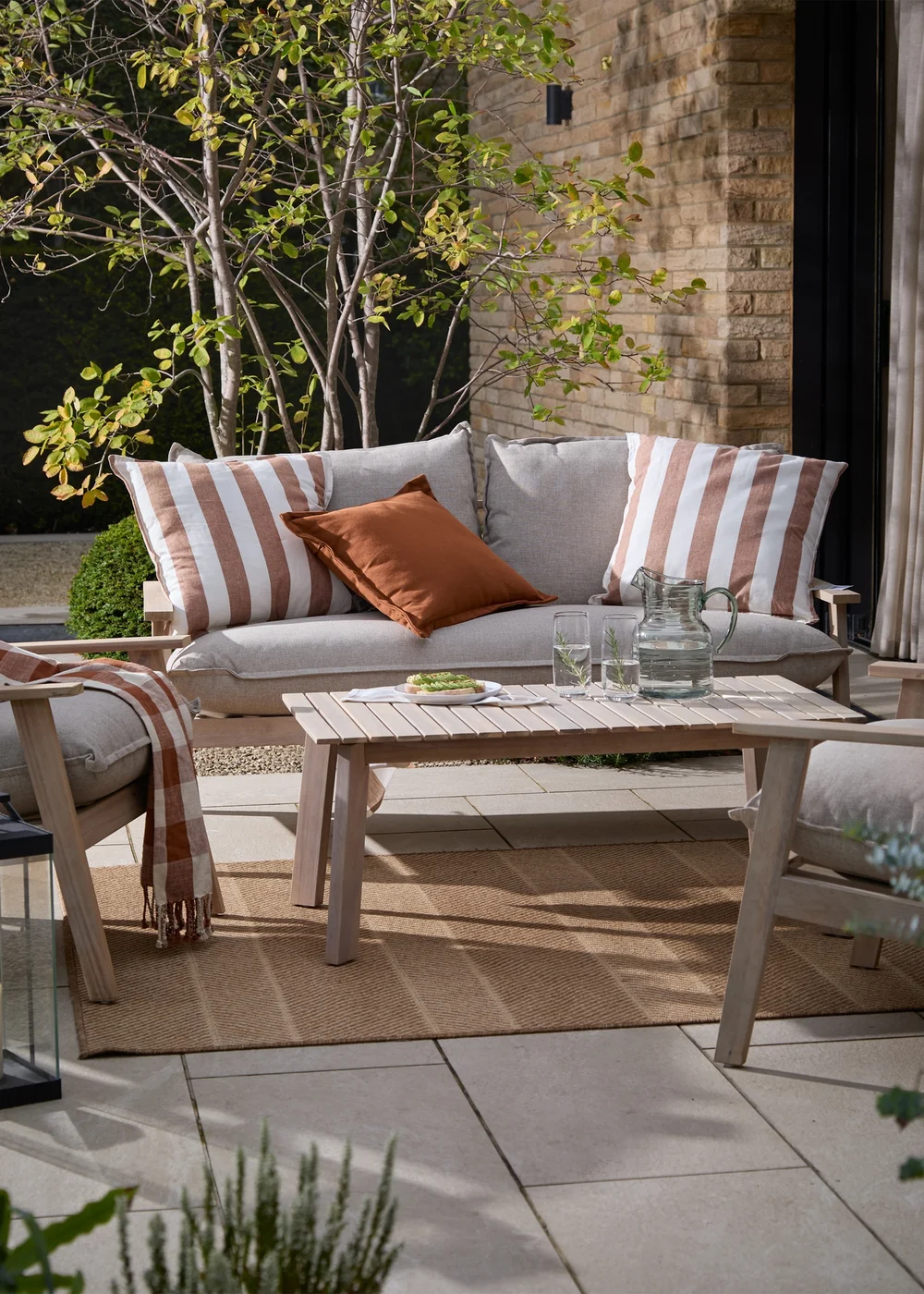 Yard Holmfirth Canvas Pecan Outdoor Cushion (45 x 45cm) - 45cm x 45cm Image 5