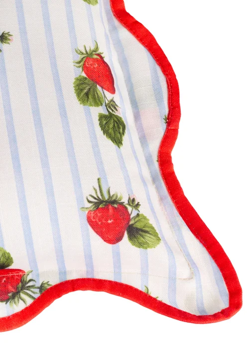 Furn Fruits Strawberries Striped Outdoor Cushion (45 x 45cm) - 45cm x 45cm Image 4