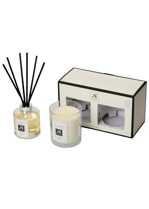 Aroma Naturals London White Minimalist Luxe Candle & Reed Diffuser Gift Set Infame Scent - Medium Image 2