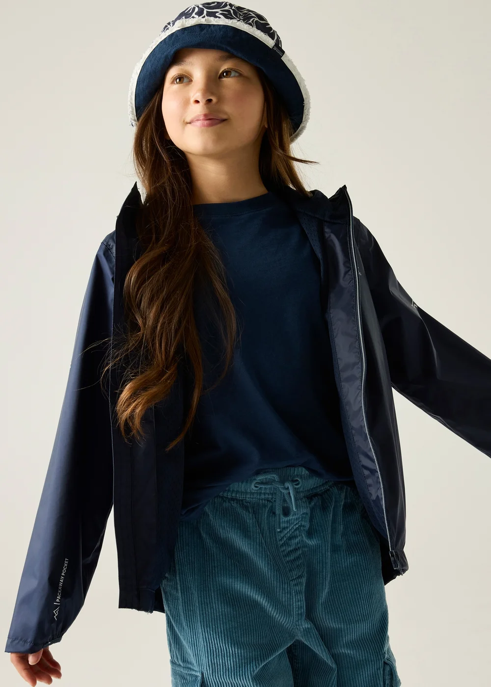 Regatta Navy Lever Waterproof Jacket With Isolite Technology (3-13 Years) - 3-4 Yrs Image 5