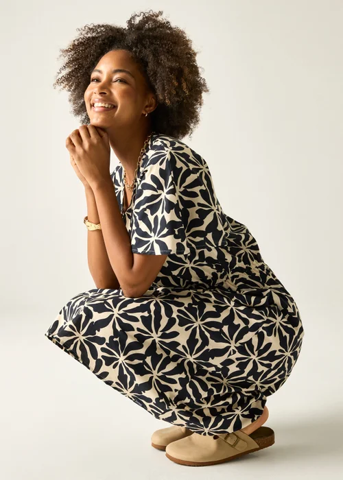 Regatta Abstract Floral Elona Dress - 8 Image 1