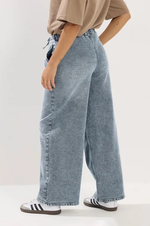 PixieGirl Petite Mid Blue Pull On Wide Leg Jeans - 16/L27 Image 3