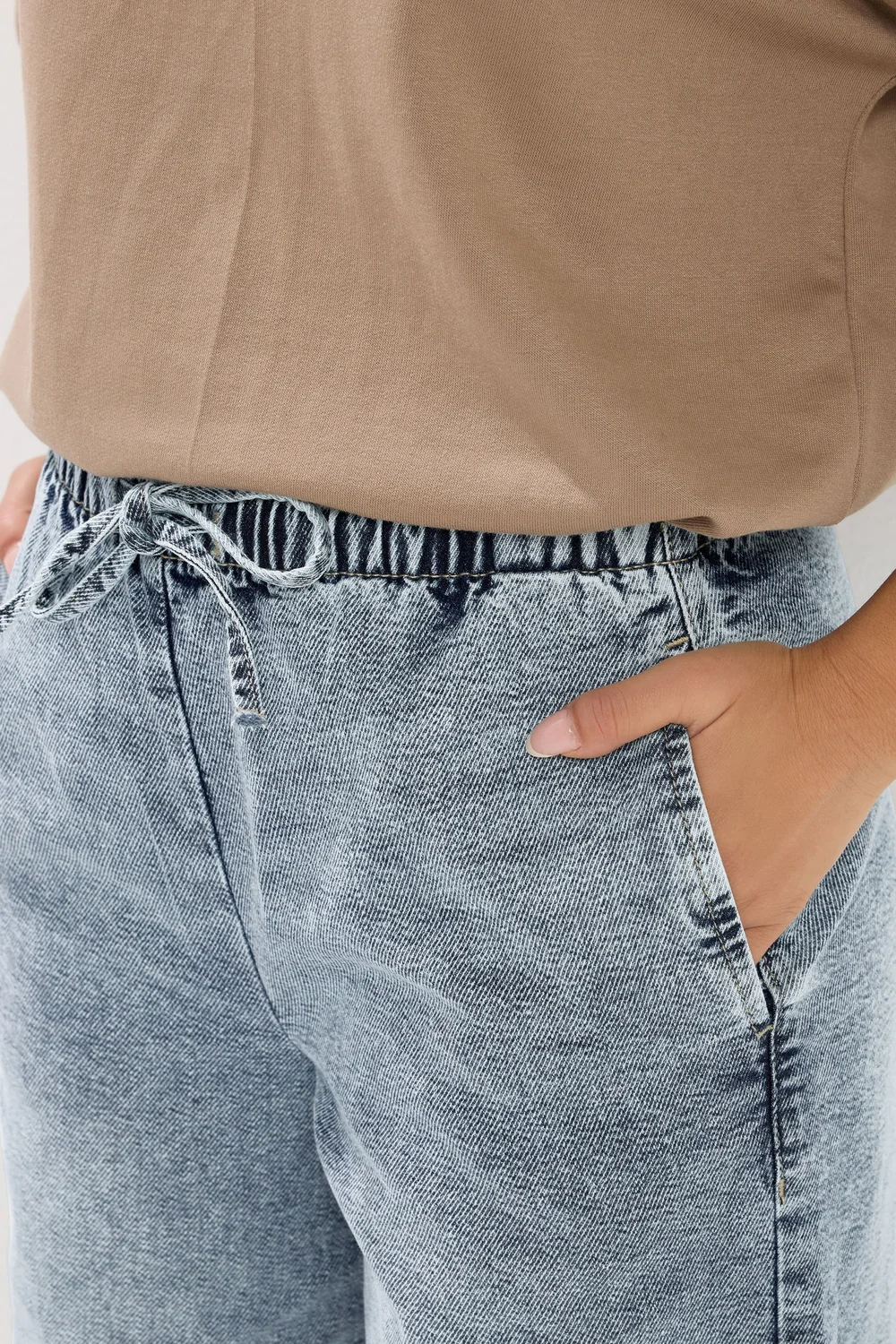 PixieGirl Petite Mid Blue Pull On Wide Leg Jeans - 16/L27 Image 4