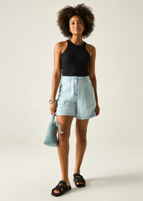 Regatta Chambray Fabric Liza Shorts - 18 Image 4