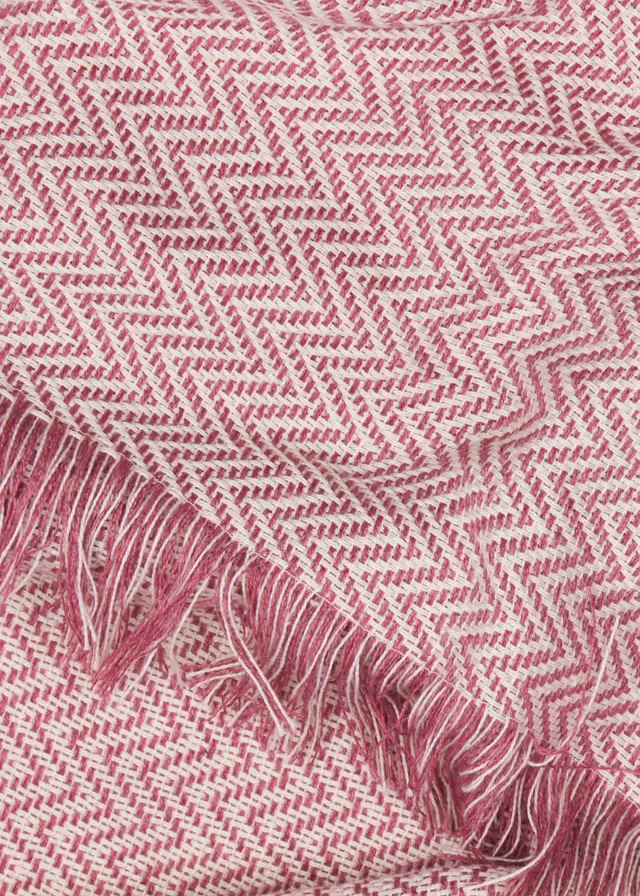 Yard Wisley Heather/Pink Woven Outdoor Throw (130 x 180cm)
