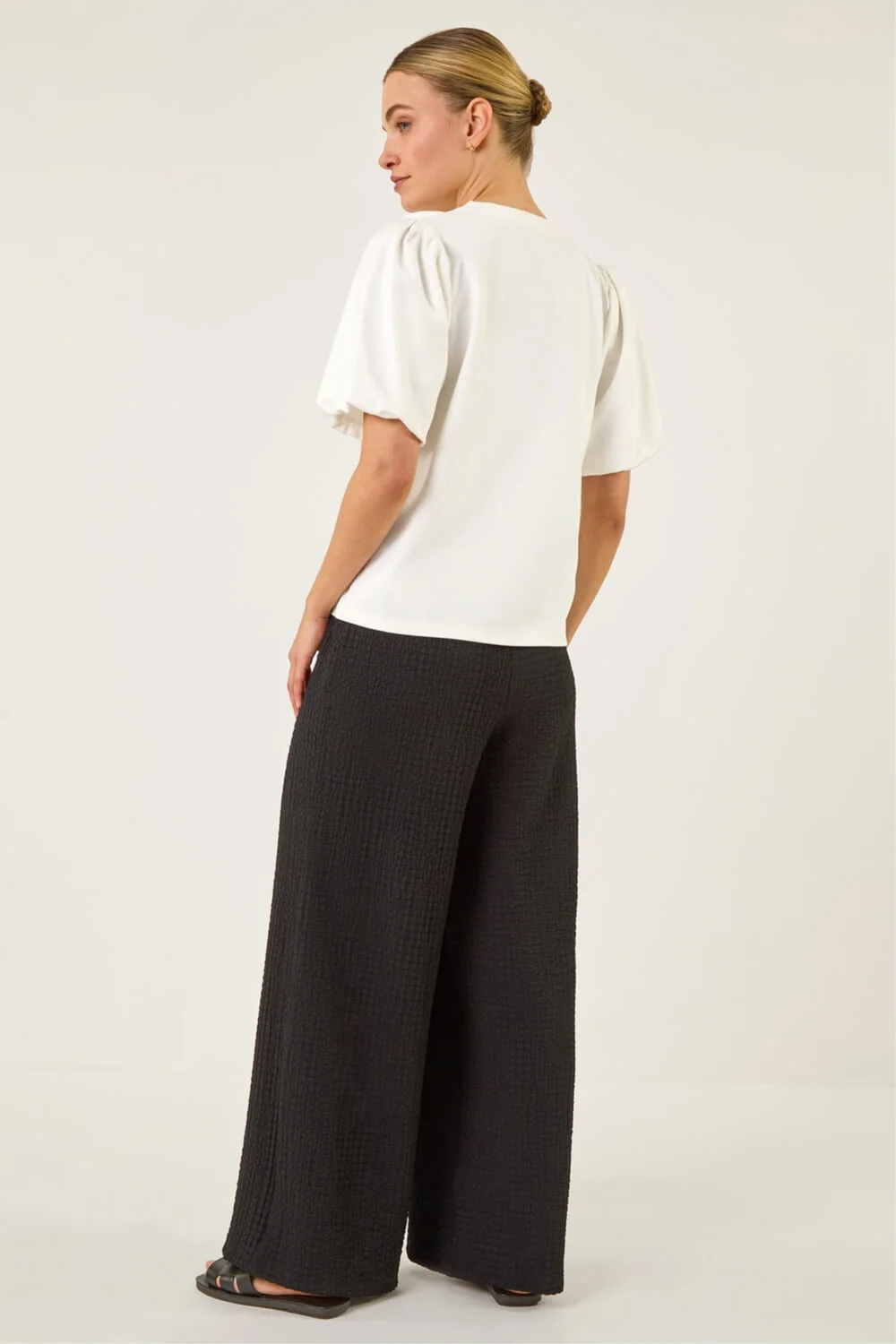 Dusk White Puff Sleeve Stretch T-Shirt - 14 Image 4