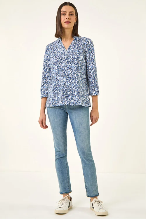 Roman Blue Heart Print Collared Top - 10 Image 2