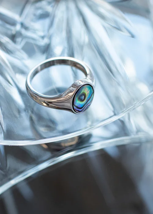 Golden Moments Sterling Silver Rhodium Plated Oval Paua Shell Ring - L Image 2