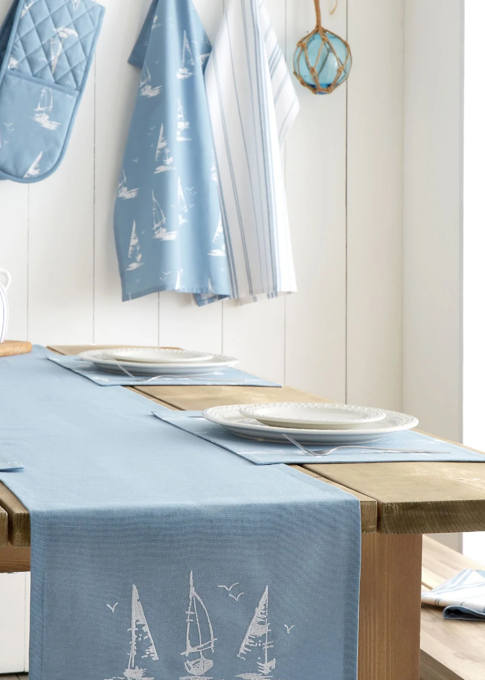 Catherine Lansfield Salcombe Boats Cotton Dining Placemat 4 Pack Blue - One Size Image 2